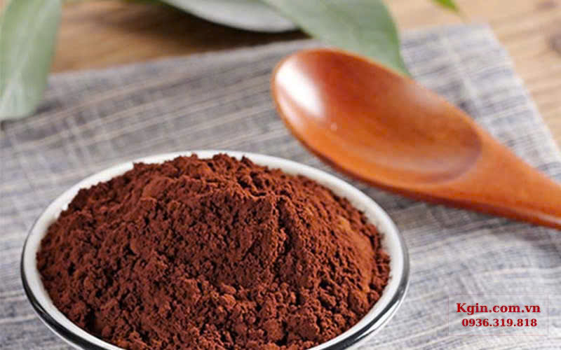 Bột nấm linh chi được xay từ lát nấm khô mỏng, giúp dễ chiết xuất hoạt chất khi đun sôi và thuận tiện sử dụng hàng ngày. 