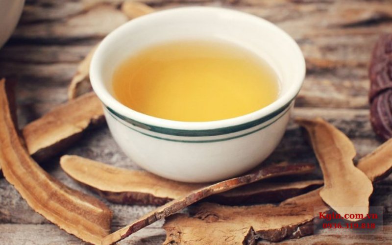 Sử dụng nấm linh chi sắc nước uống hàng ngày.